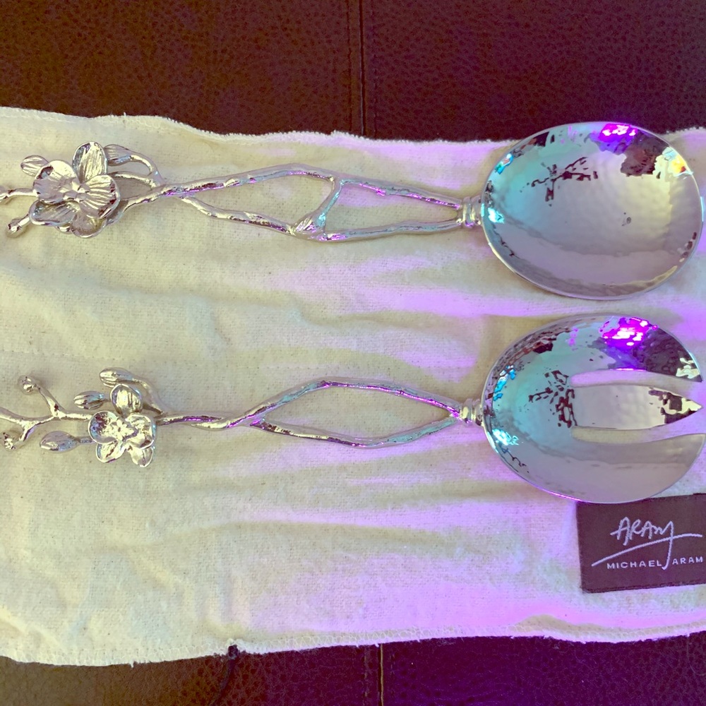 NWOT Michael Aram  “twig” 2 piece silver spoon set